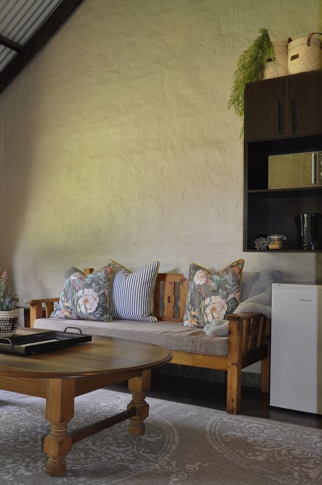 Grincourt Basic Suite 24