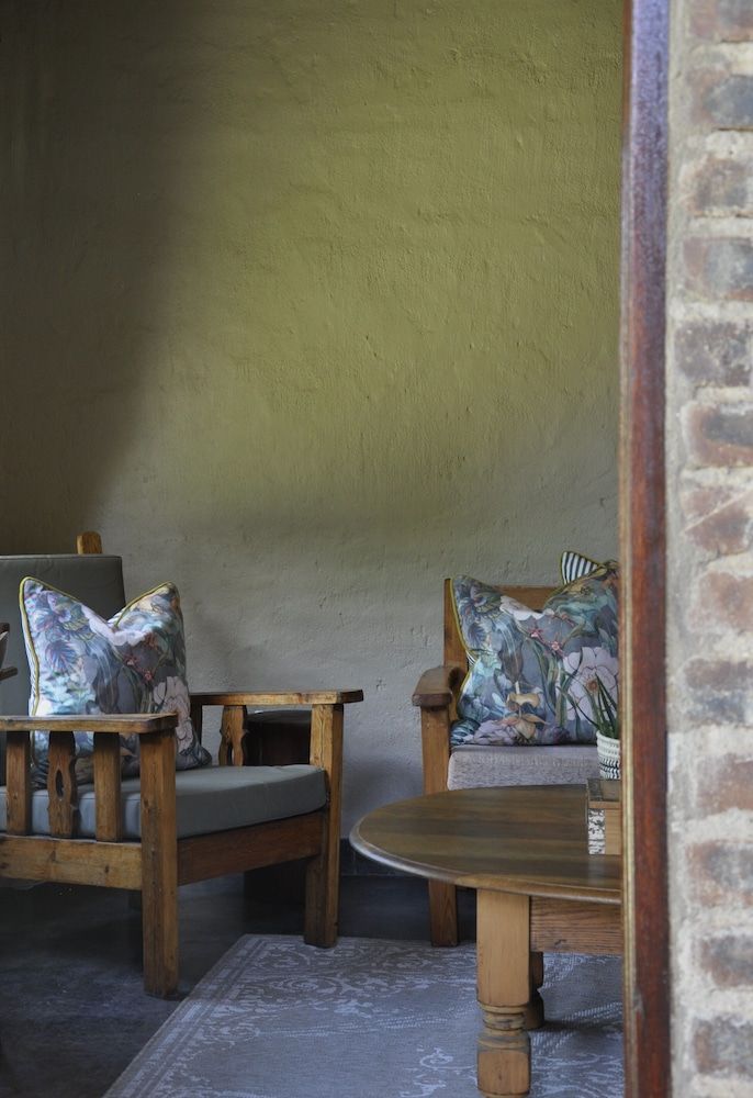 Grincourt Basic Suite 38