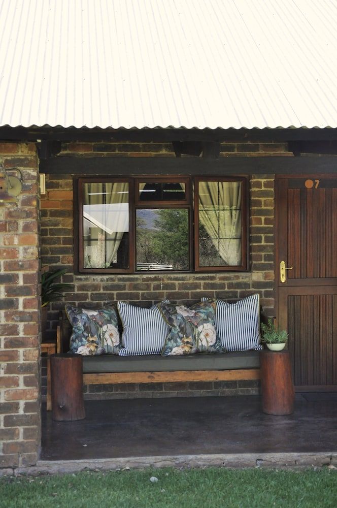 Grincourt Basic Room 3