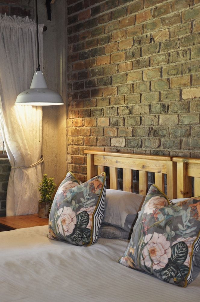 Grincourt Basic Room 21