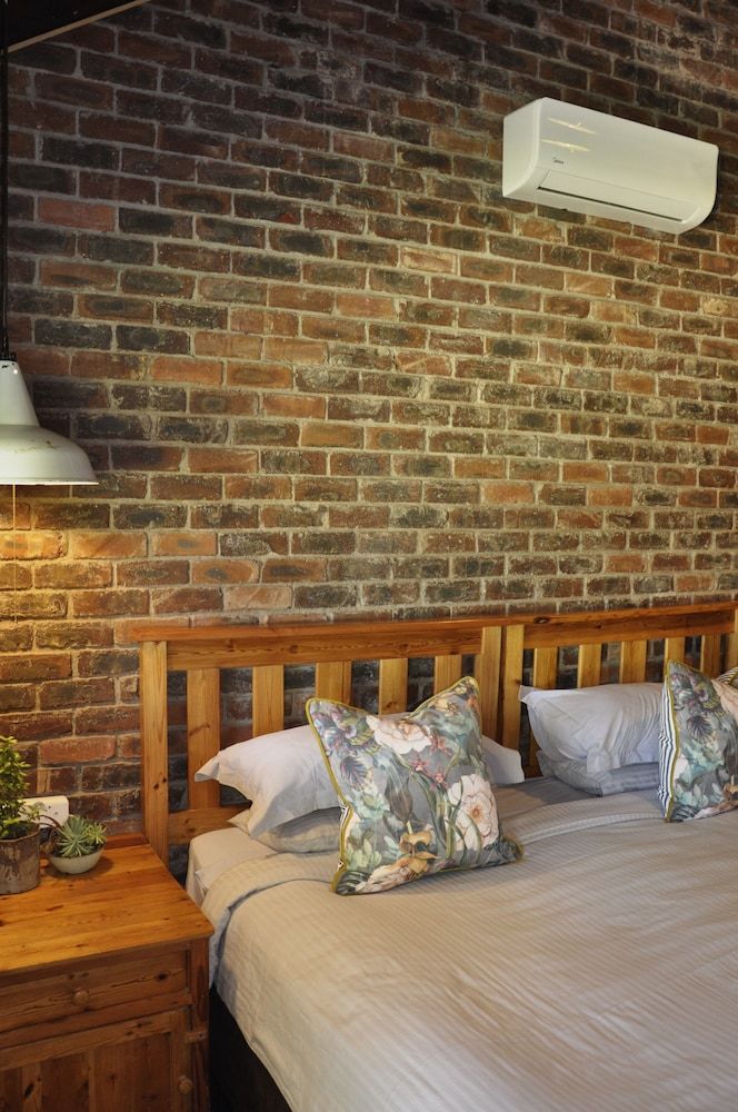 Grincourt Basic Room 15