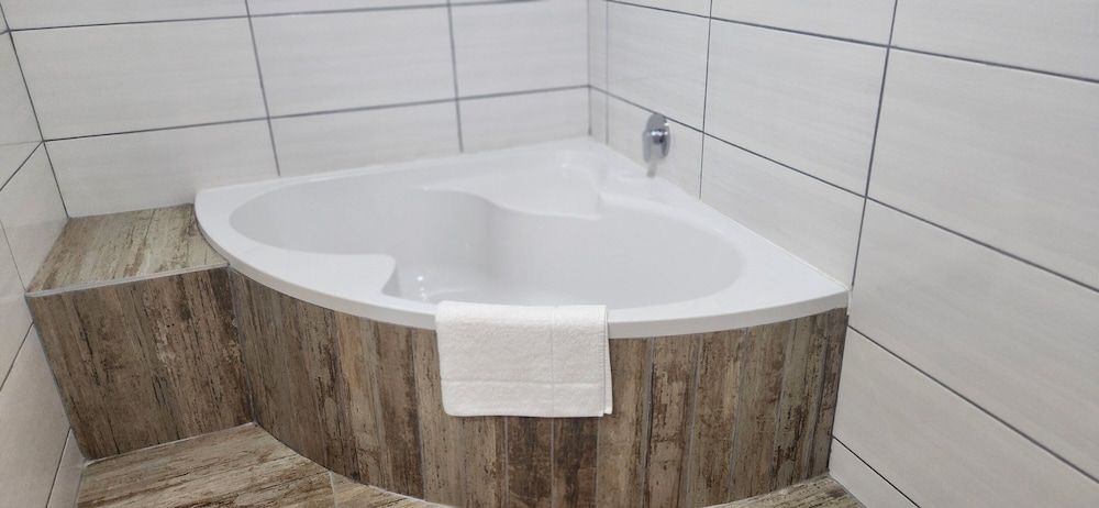 Rosewood Country Lodge Executive Room 15