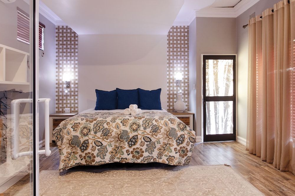 Rosewood Country Lodge Standard Room 5