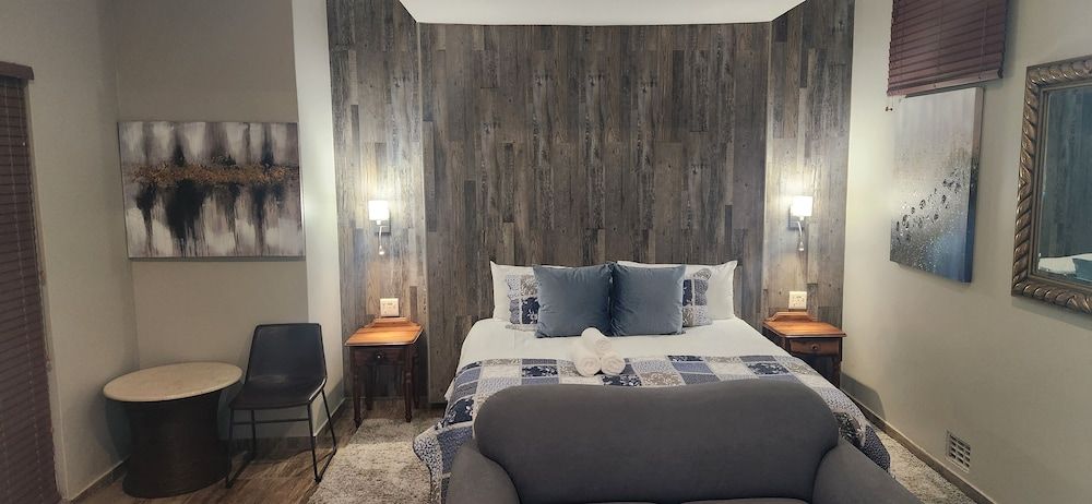 Rosewood Country Lodge Executive Room 7