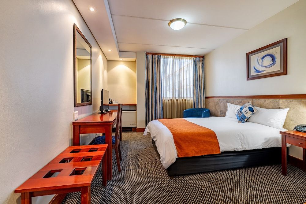 African Sky Hotels - Ermelo Inn Double Room 4