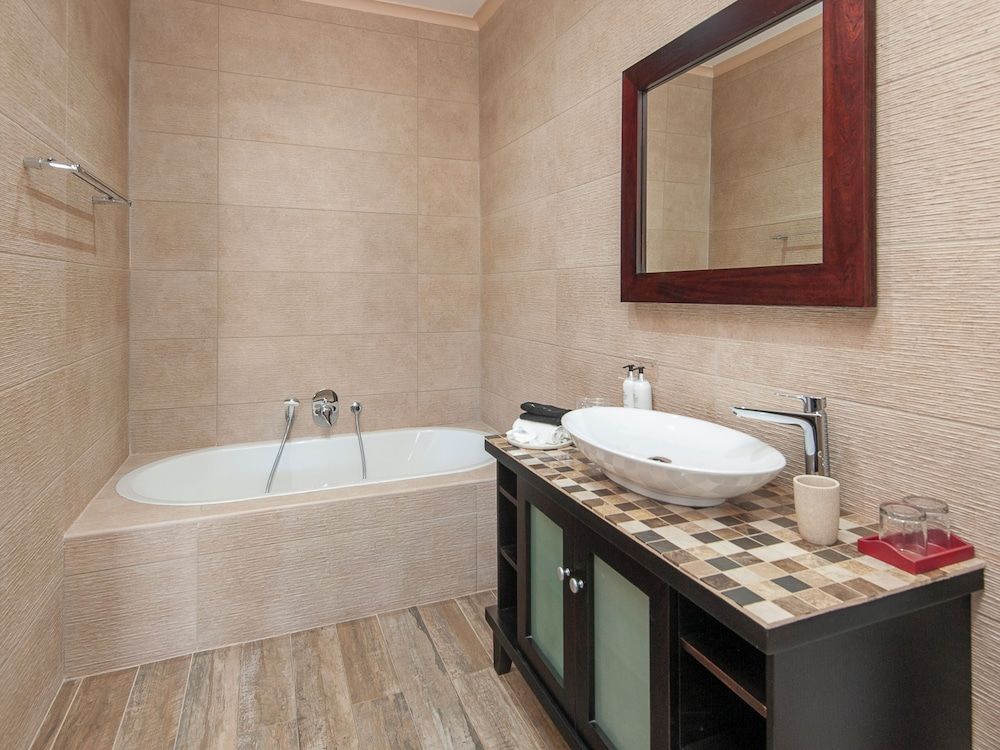 Villa Venusta Executive Double Room 6