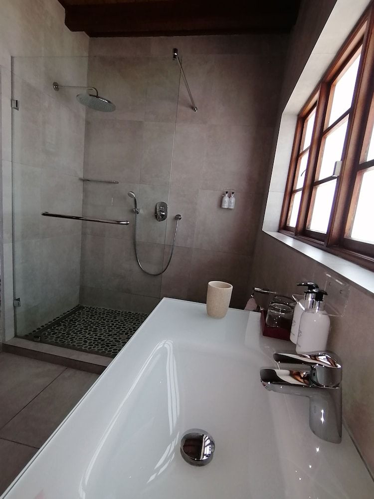 Villa Venusta Comfort Double Room, Garden View 8