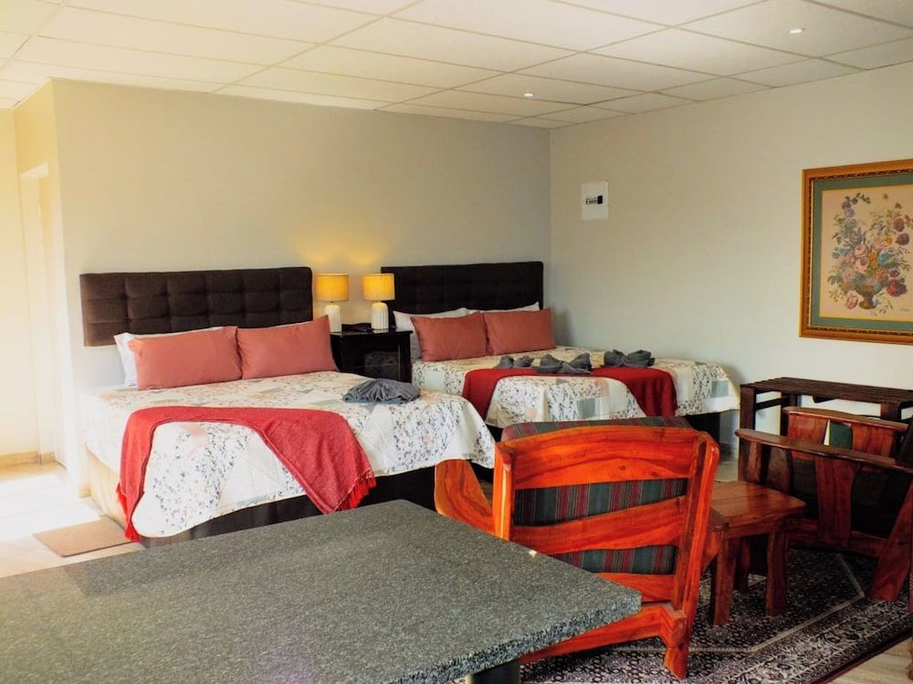 White Silo Accommodation Quadruple Room (nr 8) 13