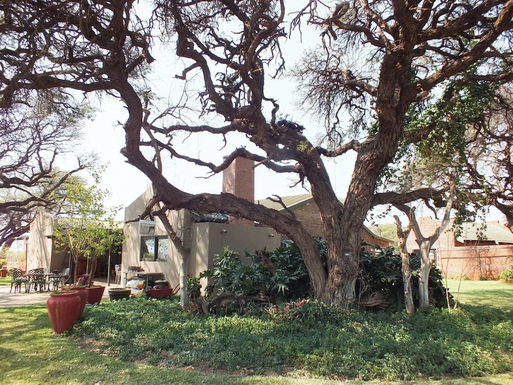 White Silo Accommodation Double Room (Rhino) 9