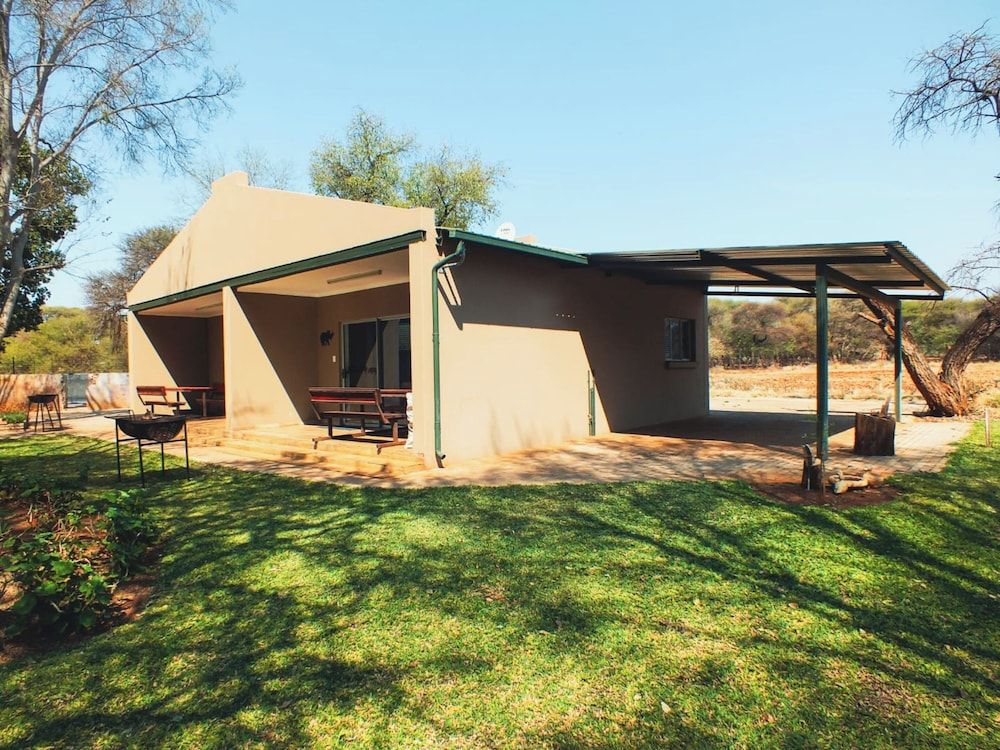 White Silo Accommodation Double Room (Rhino) 12