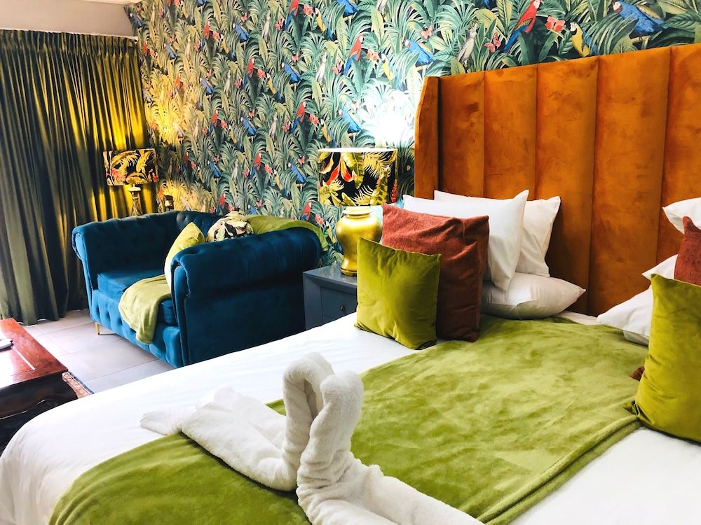 Executive Room