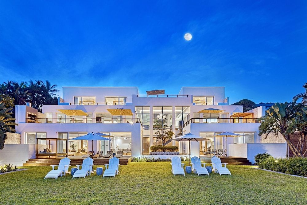 YOLO Spaces The White House Boutique Villa
