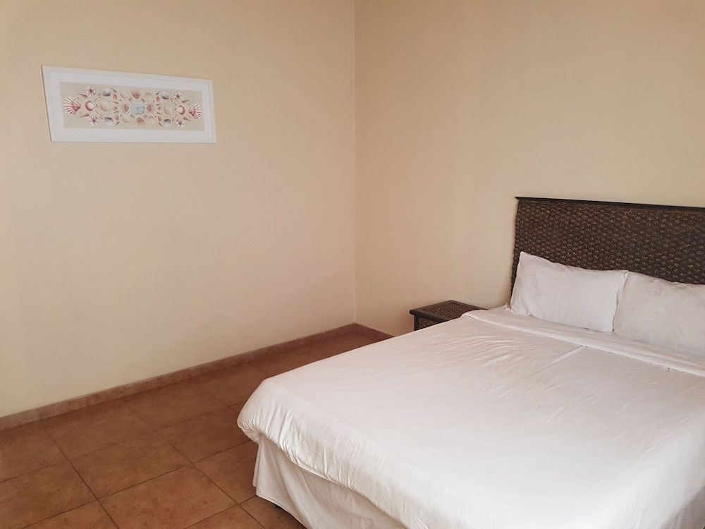 Golden Dawn Chalets Luxury Chalet 2