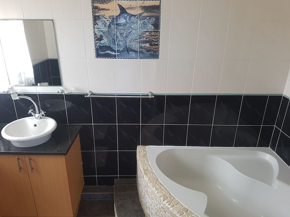 Golden Dawn Chalets Luxury Chalet 5