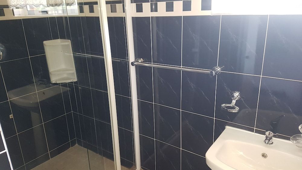 Golden Dawn Chalets Executive Chalet 5