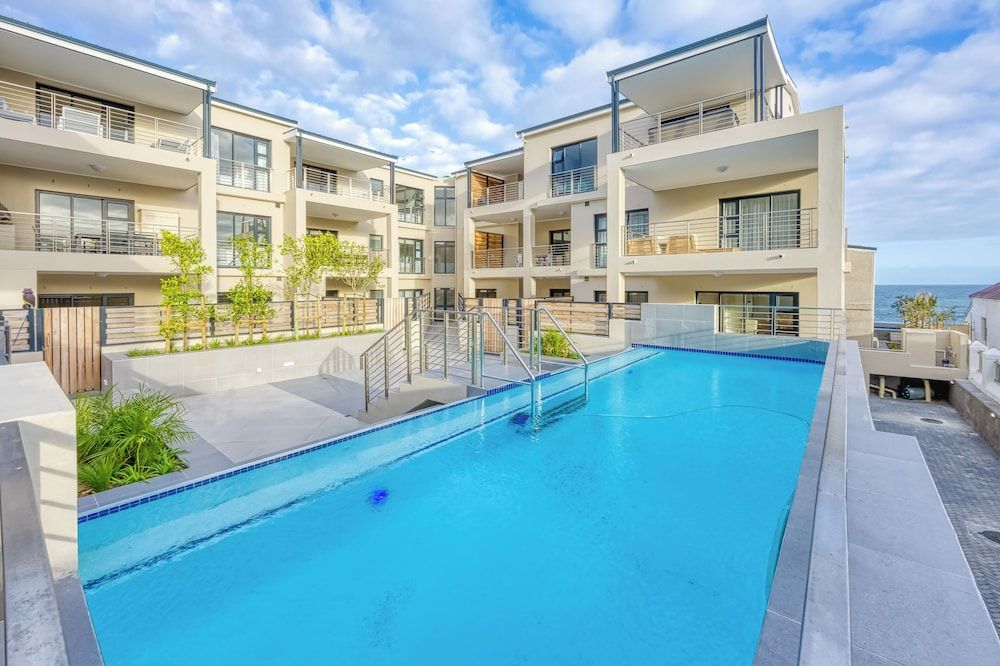 Esplanade Hermanus Two Bed Pool Terrace Superior 107 7