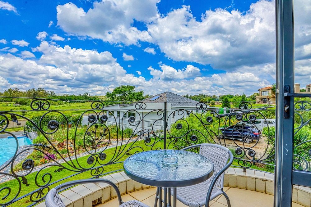 Villa Tasha Luxury suites Deluxe Twin Room 2