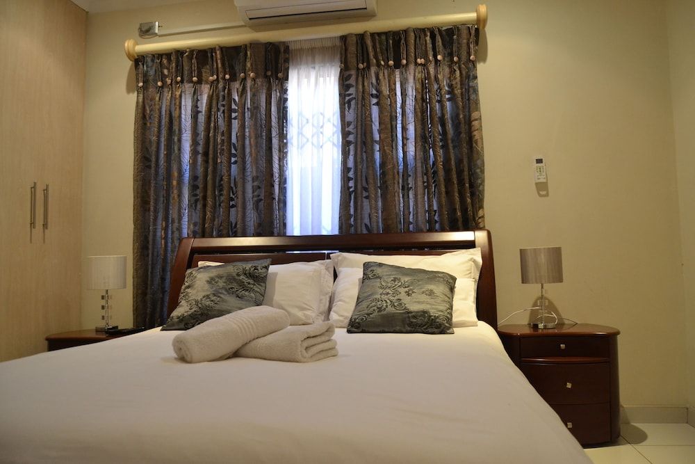 Hush Guest House Business Room 15