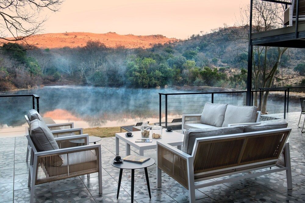 Riverhorse Lodge House 11