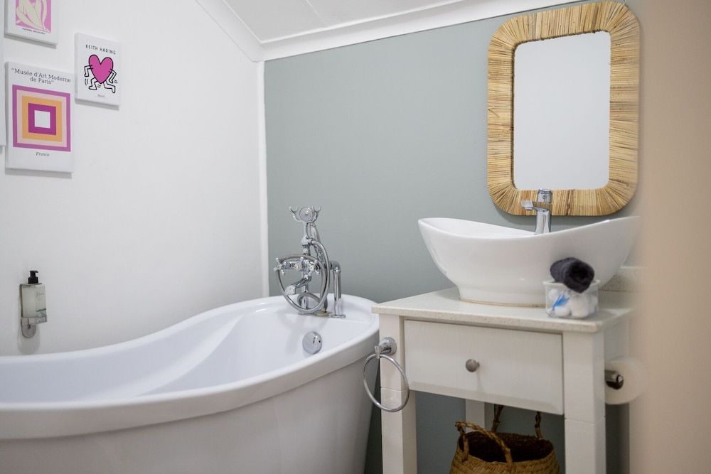 22 Bergview Rd Premium Apartment 14