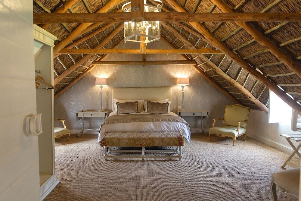 Exclusive Cottage, 1 King Bed, Garden View