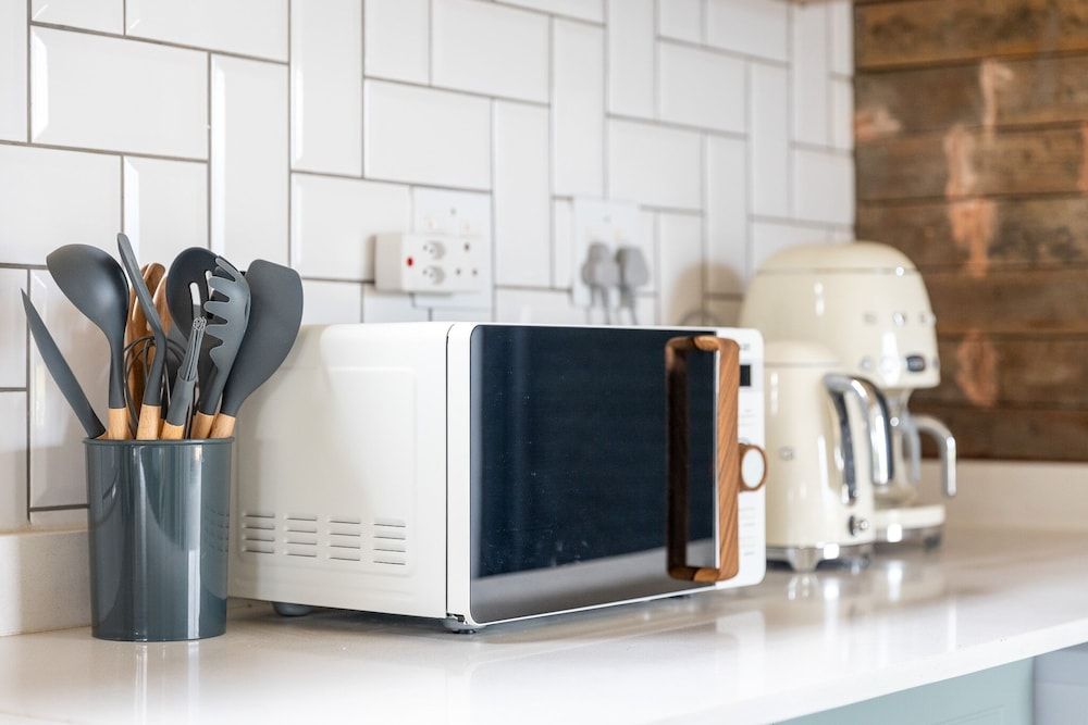 Belvidere Country Estate Premium Tent, 2 Bedrooms, Sauna, Mountain View 5