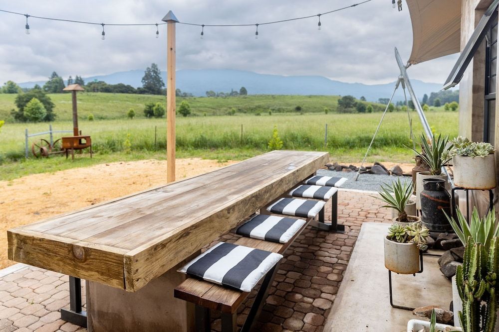 Belvidere Country Estate Premium Tent, 2 Bedrooms, Sauna, Mountain View 16