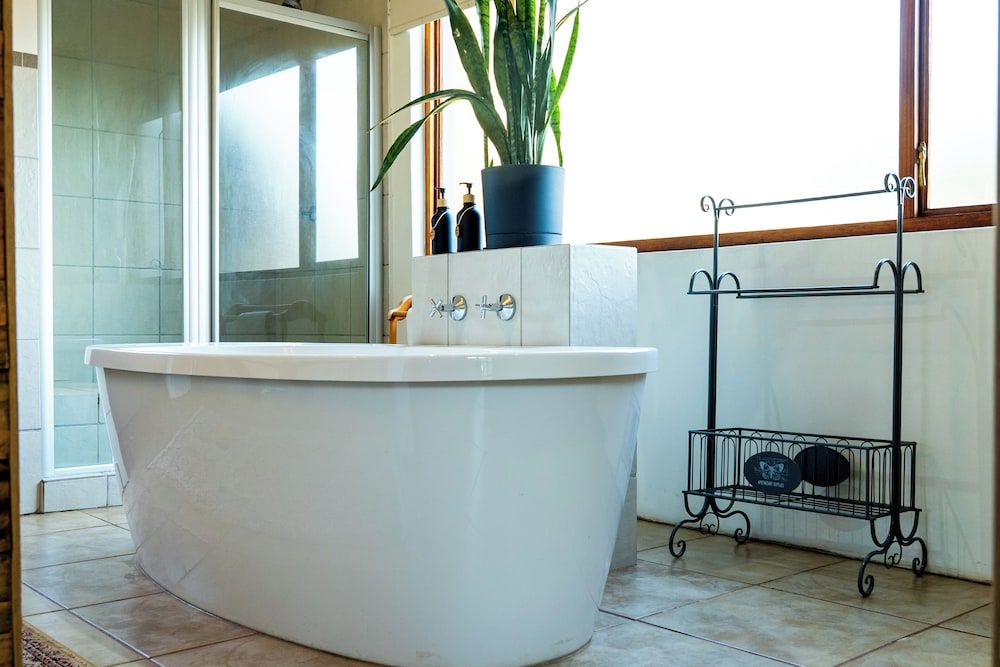 7th Hole Golf Lodge Luxury Room 18