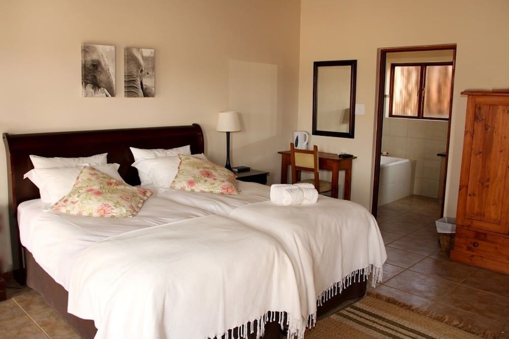 7th Hole Golf Lodge Standard Room 2