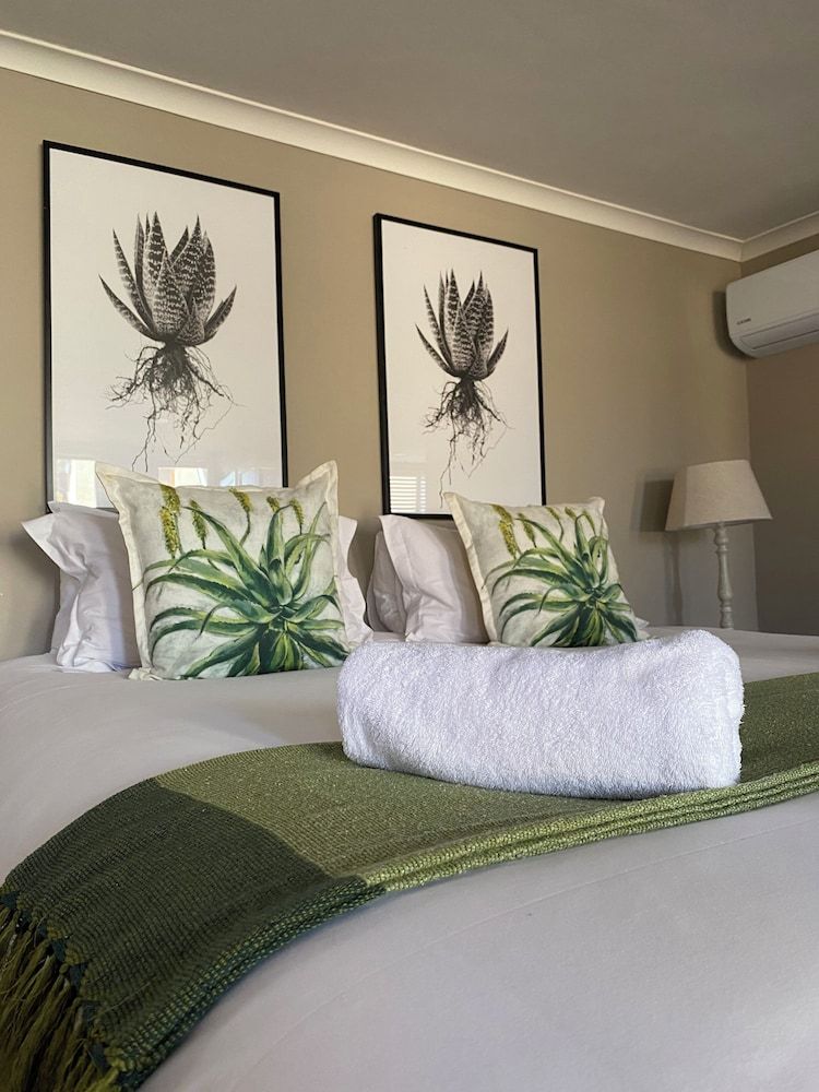 7th Hole Golf Lodge Deluxe Double Room 9