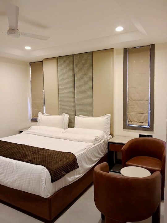 Namami Retreat Club Room 2