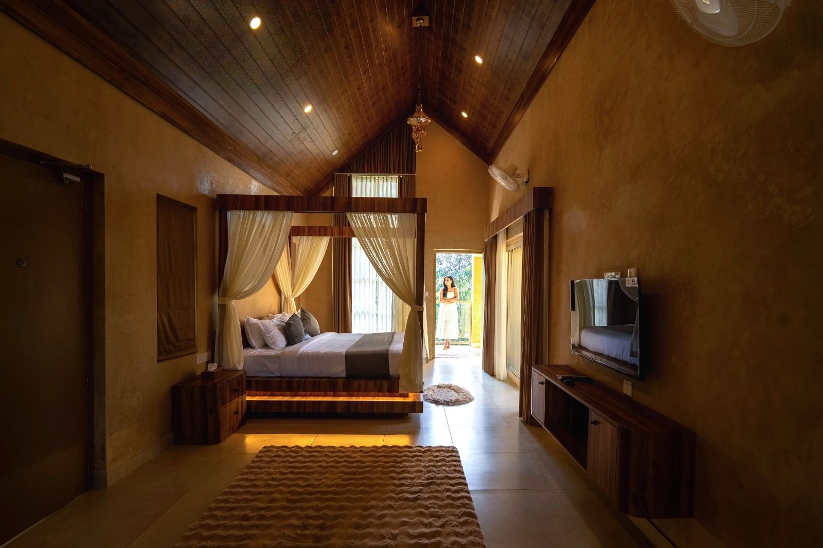 Albatross - Romantic Private Pool Villa with Balcony