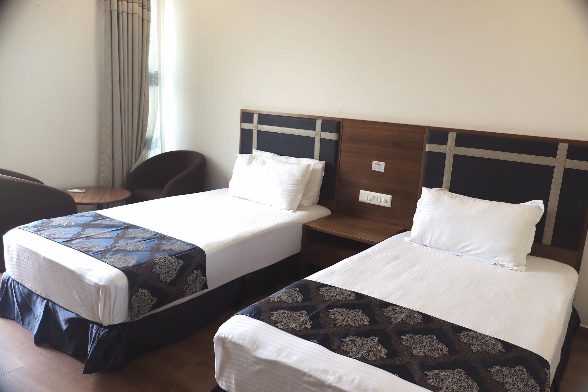 Heaven Seven Hotel and Resort Executive Twin Bed Room