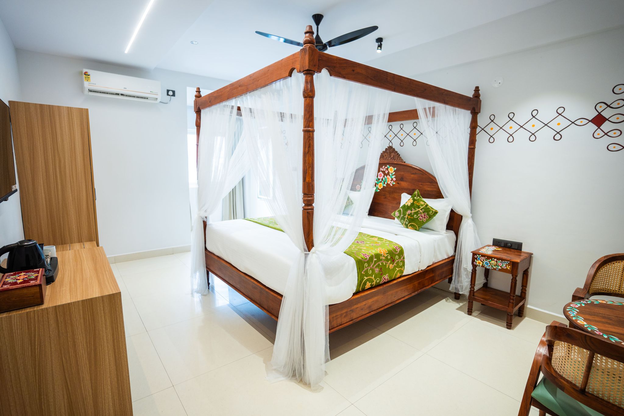  Hotel Indiana Hitech City, Hyderabad Deluxe King Rooms with City 14