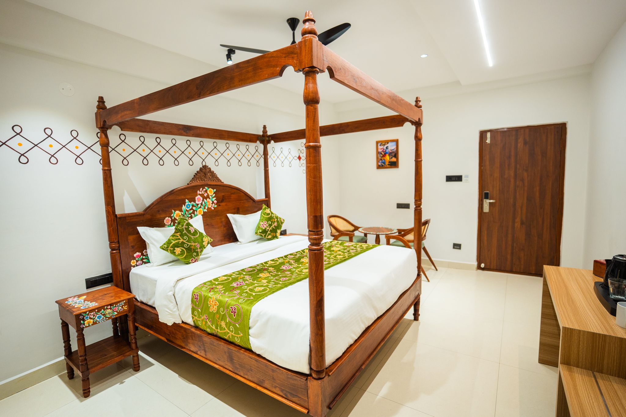  Hotel Indiana Hitech City, Hyderabad Deluxe King Rooms with City 12