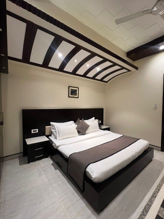 Virasat Haveli Standard Room 2