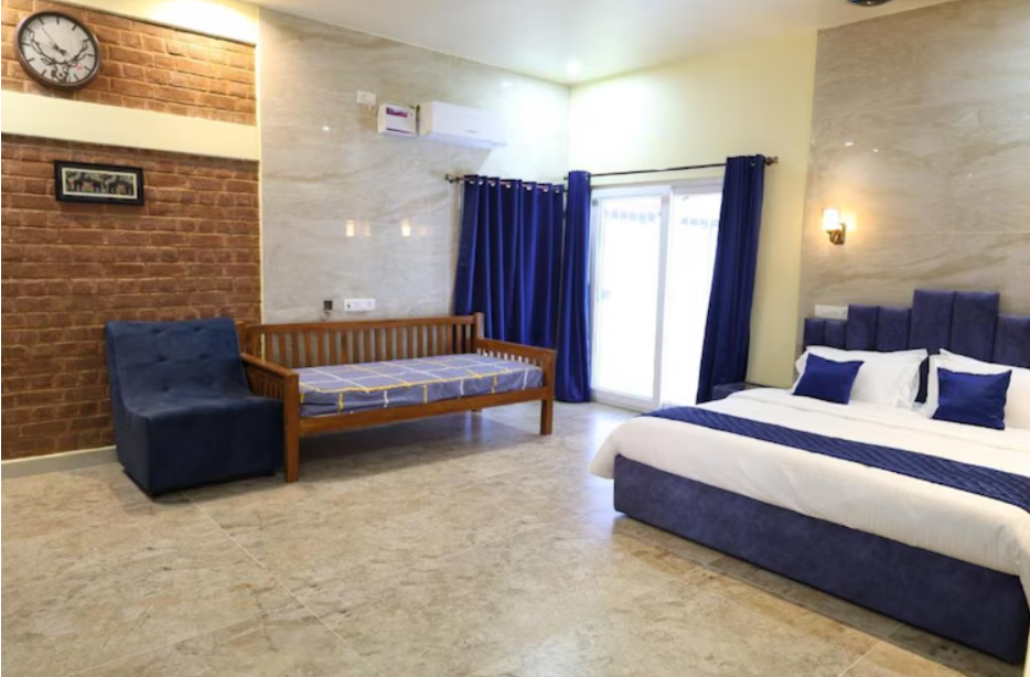 Luxury Triple Room