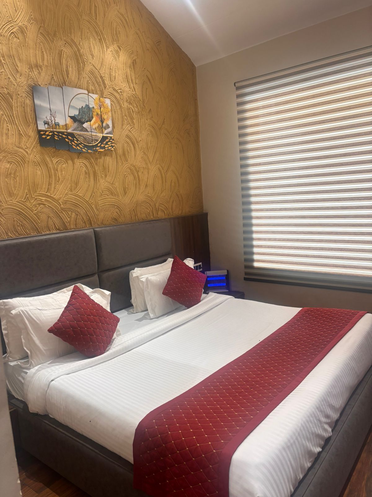 Deluxe Room with Garden View Bed