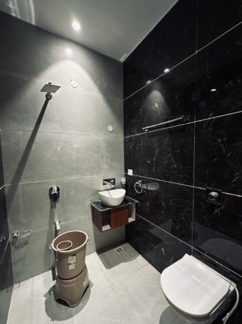 Deluxe King Bed Room