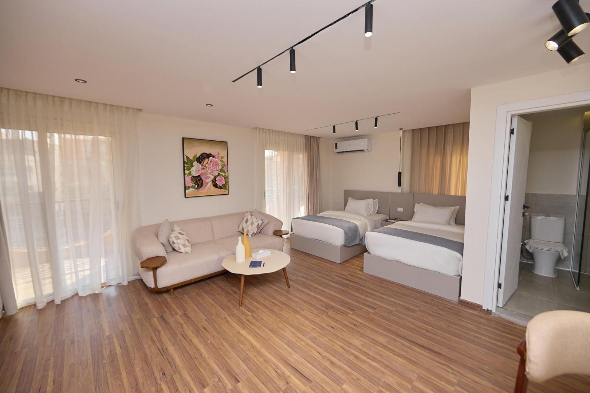 Deluxe Double or Twin Room with Pool View