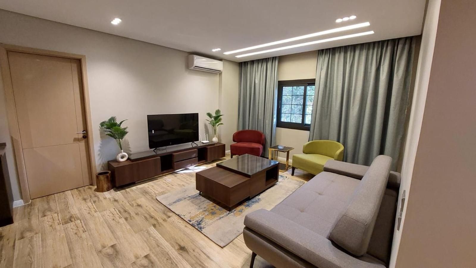 Deluxe One-Bedroom Apartment with Garden View