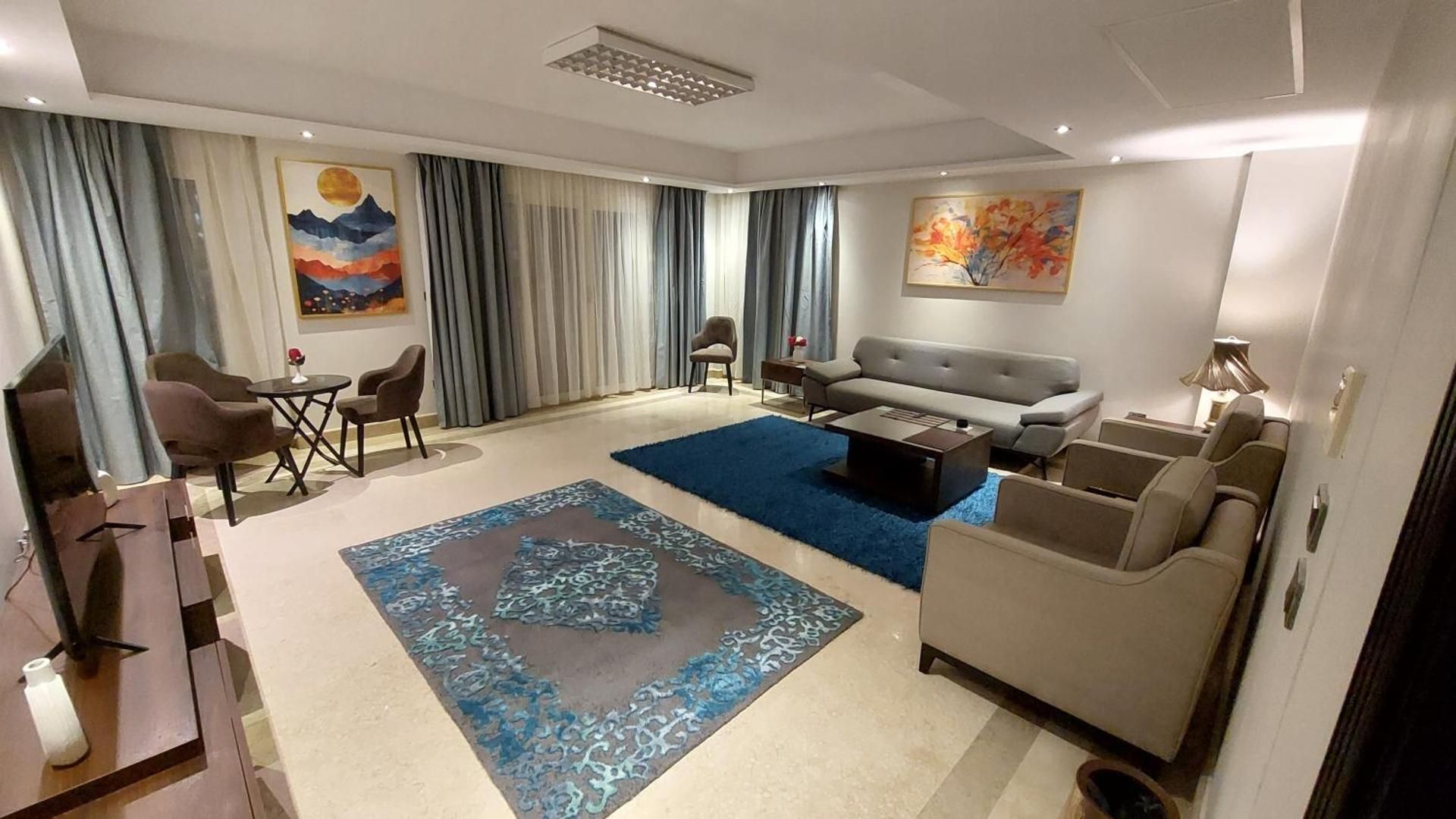 Three-Bedroom Superior Apartment