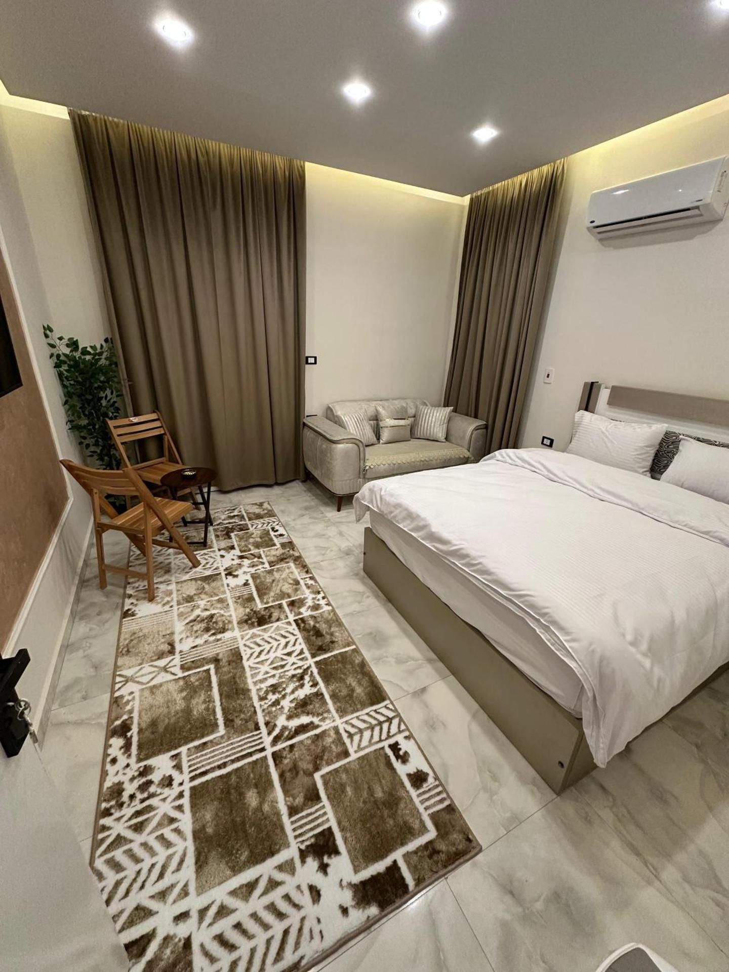 Two-Bedroom Suite