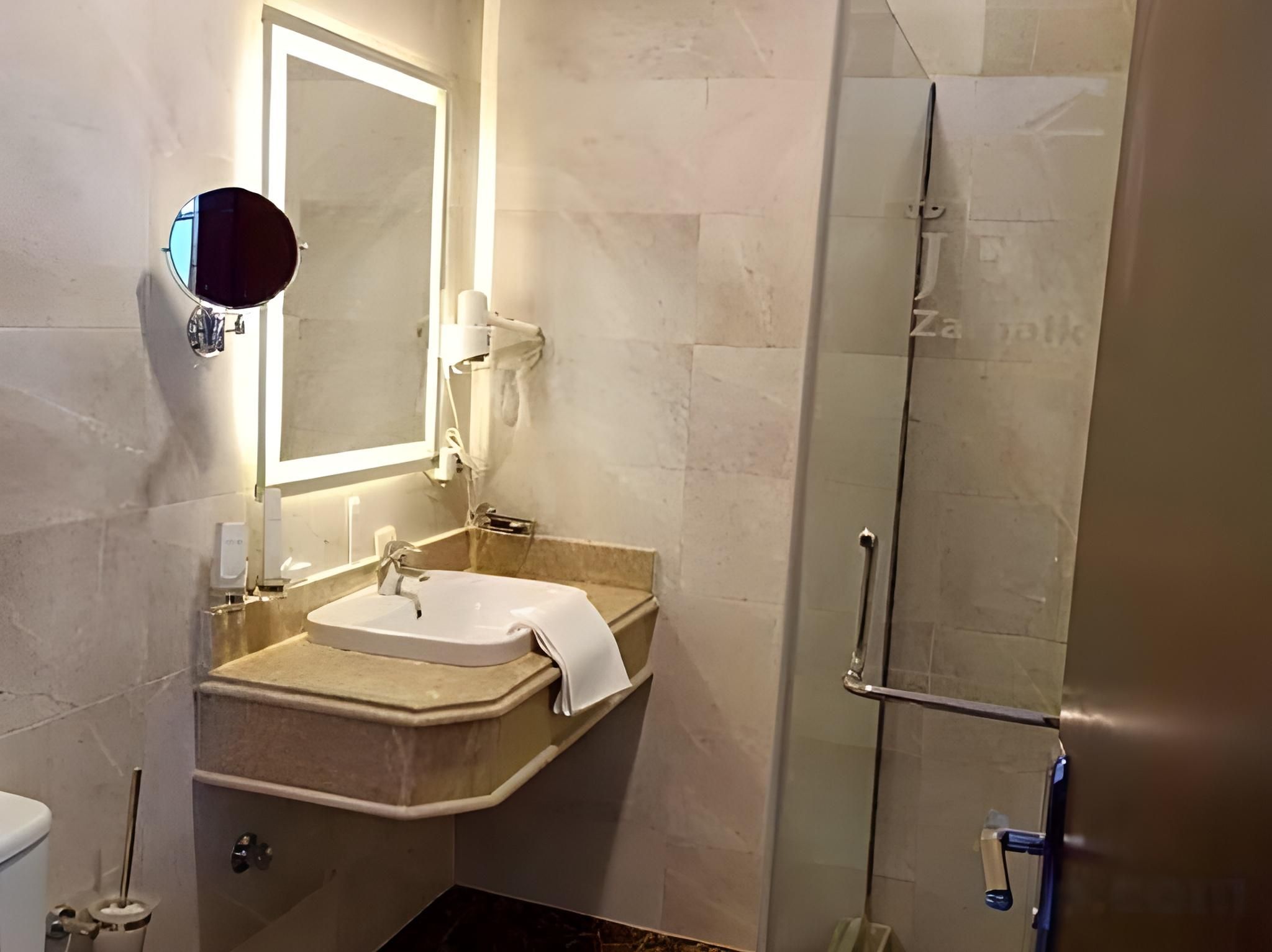 Classic Double Room with Pool View