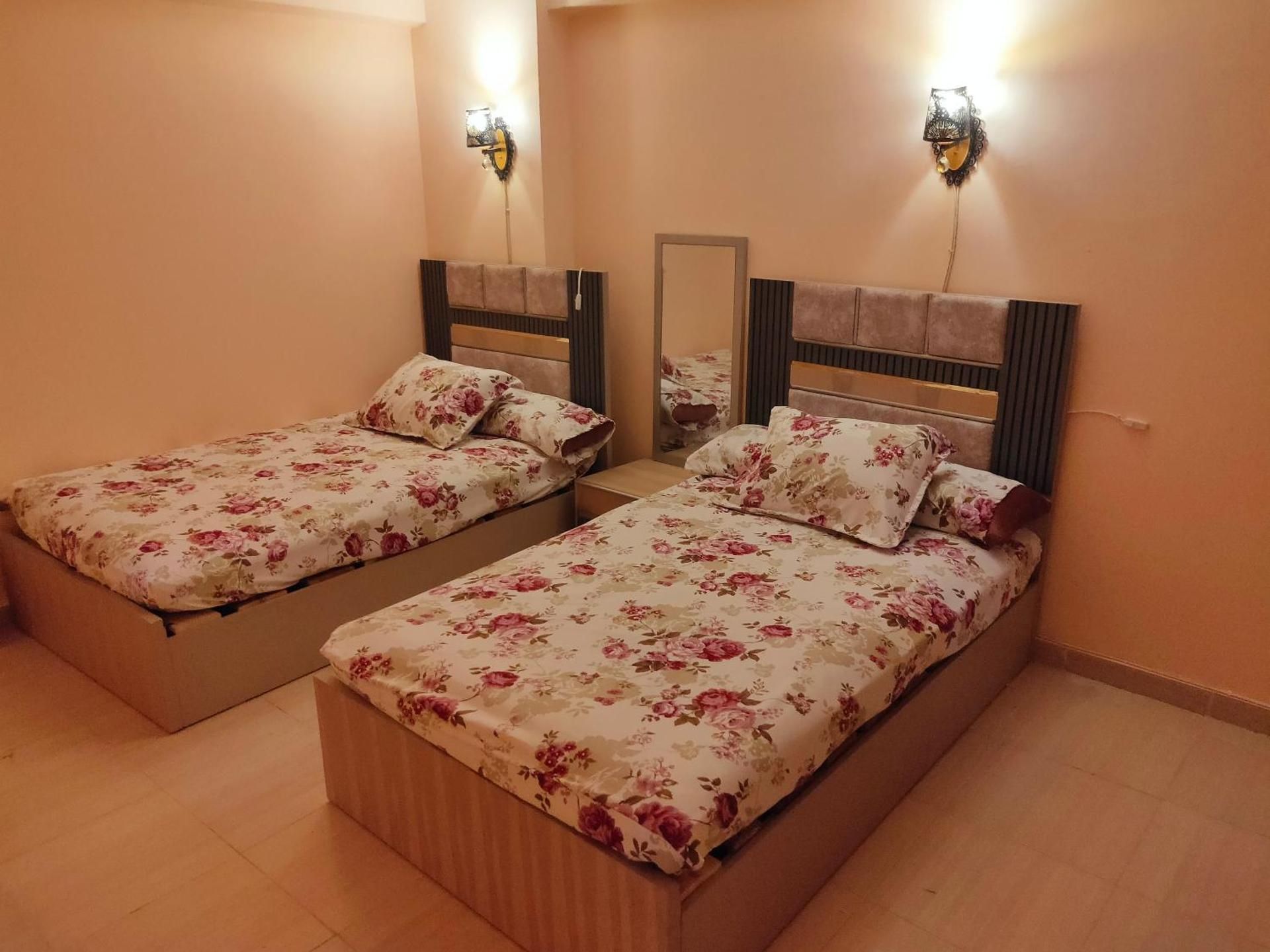 Youth Palace Hostel هوستل قصر الشباب Standard Double Room with Shared Bathroom 2