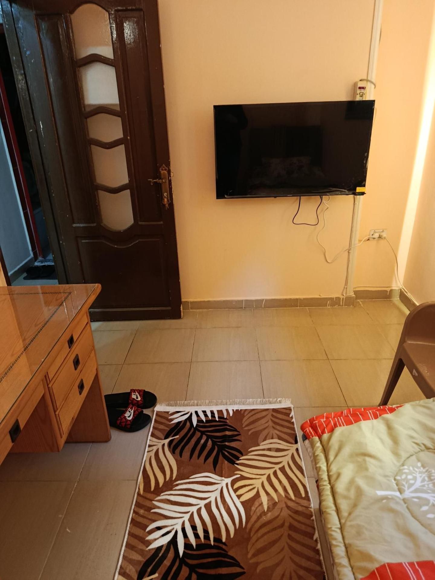 Standard Single Room with Shared Bathroom