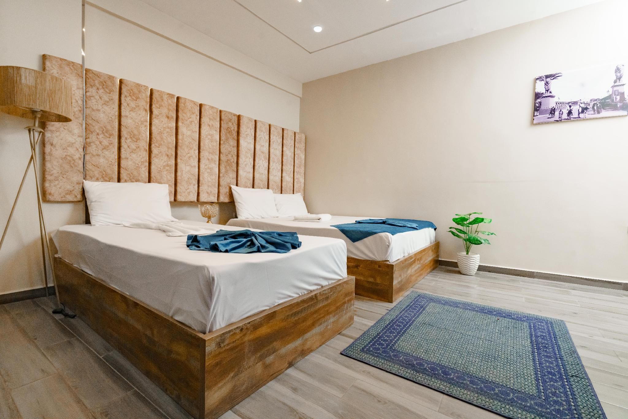 Deluxe Twin Room Type A