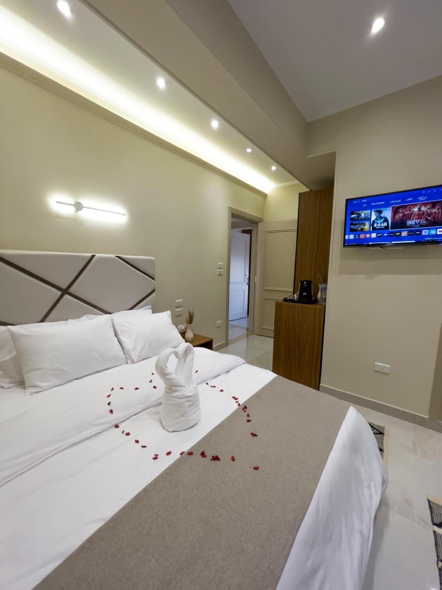 Queen Room with Balcony