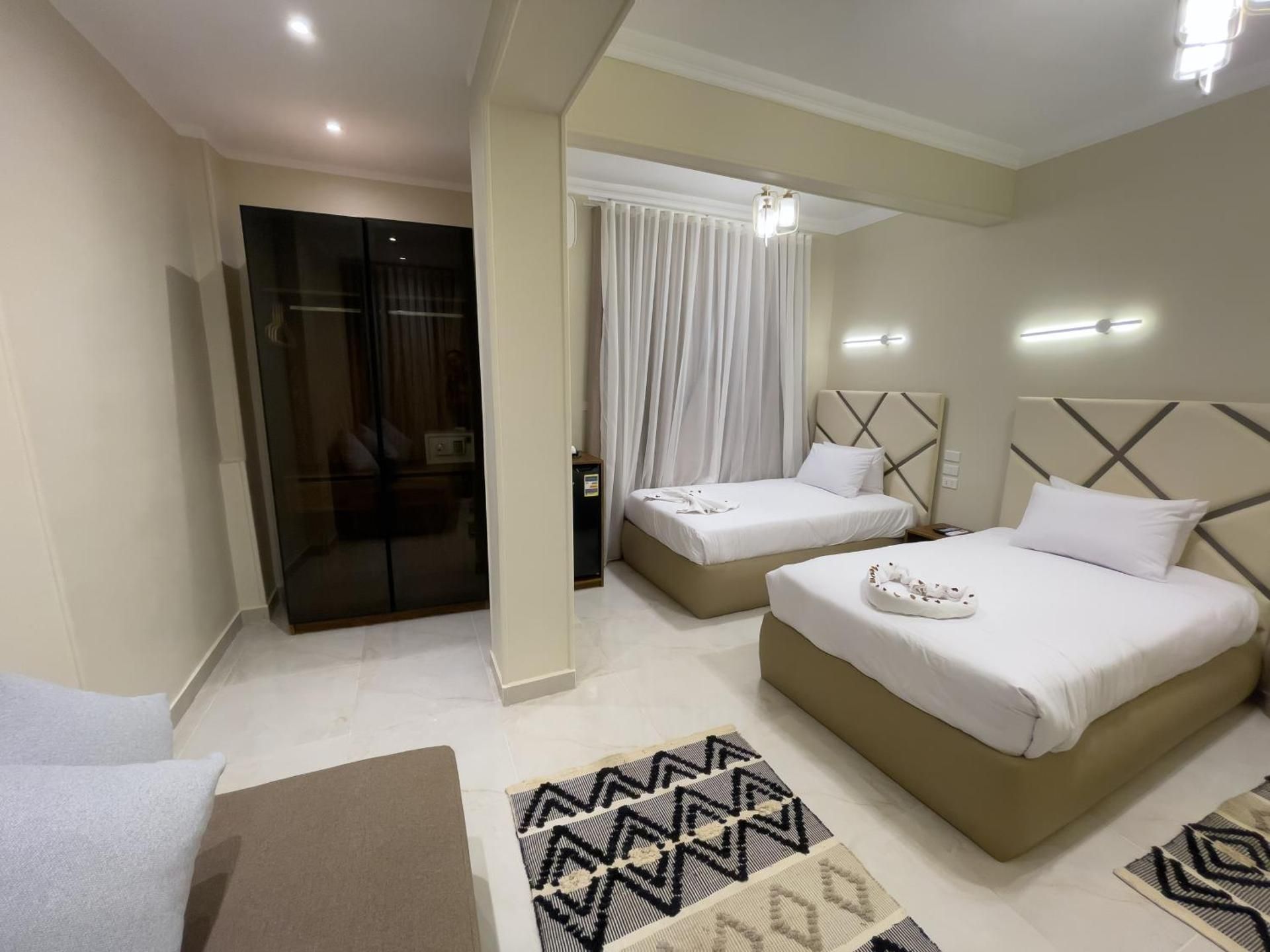Suite with Garden View