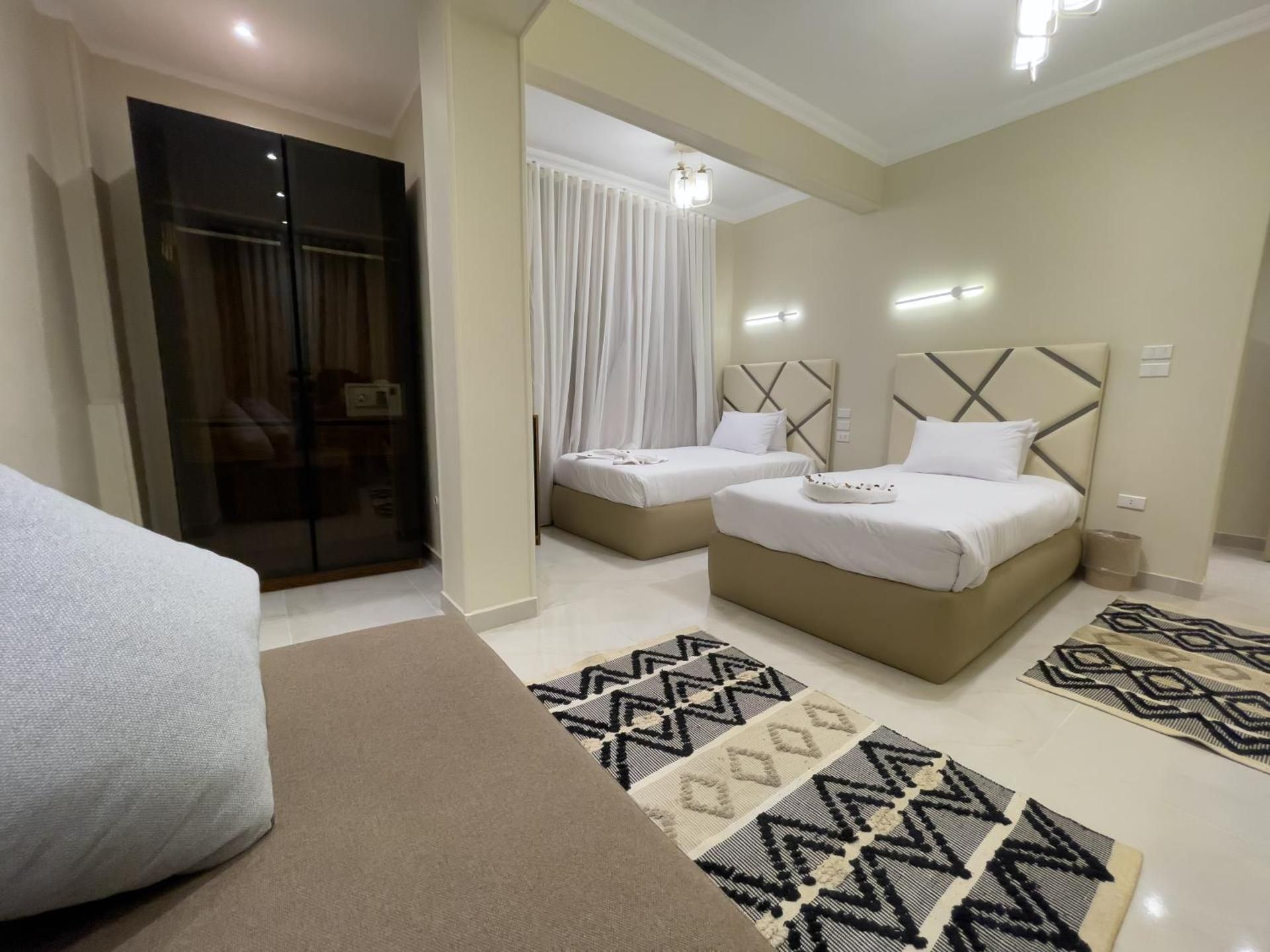 Suite with Garden View